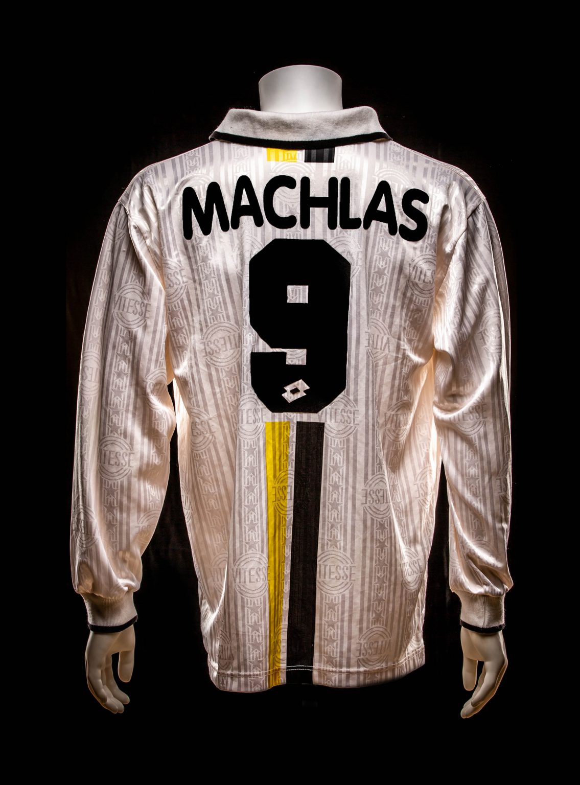 #9 Nikos Machlas 1997-1999
