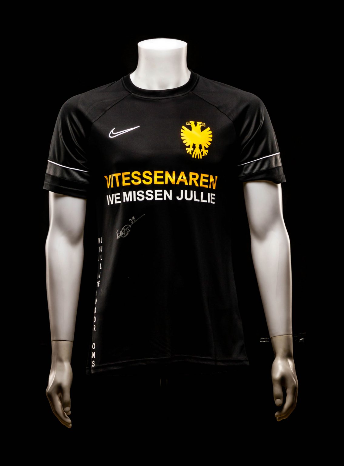#warming-up shirt Vitesse Willem II 21-03-2021